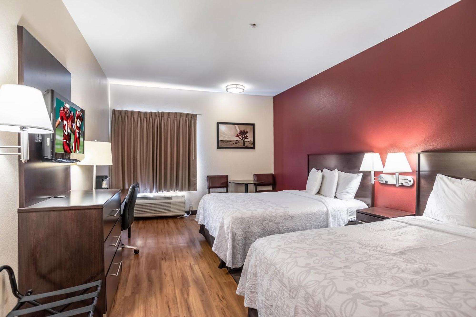 Red Roof Inn Plus+ Houston - Energy Corridor Exterior foto